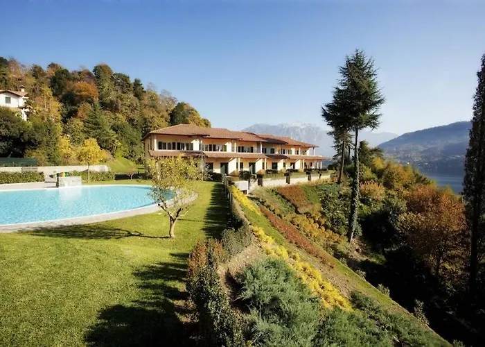 2-1 Of 11 In An Exclusive By Italian Appartamento Tremezzo