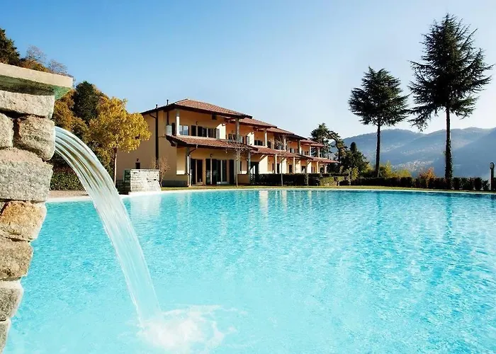 2-1 Of 11 In An Exclusive By Italian