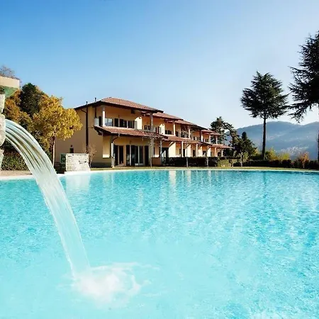 2-1 Of 11 In An Exclusive By Italian Appartement *